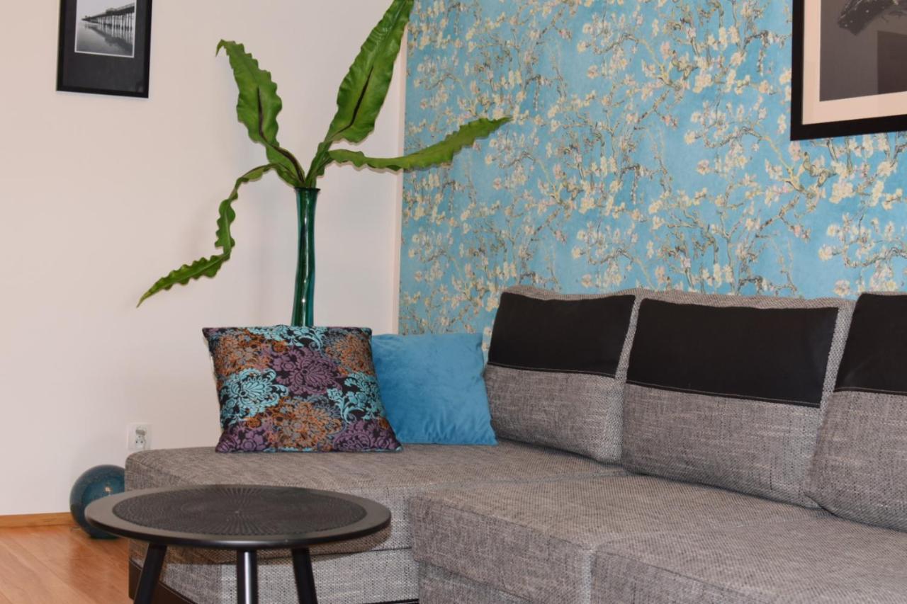 אולז'טין Apartament Galeria Warminska מראה חיצוני תמונה